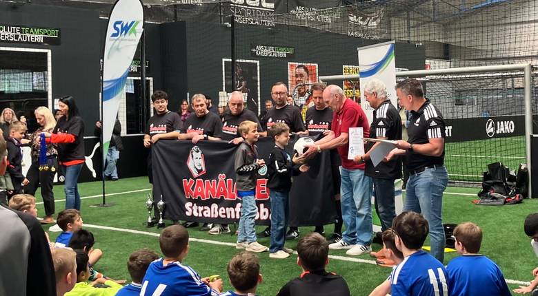 Vierzehn Grundschulen spielten die Fußballstadtmeister aus