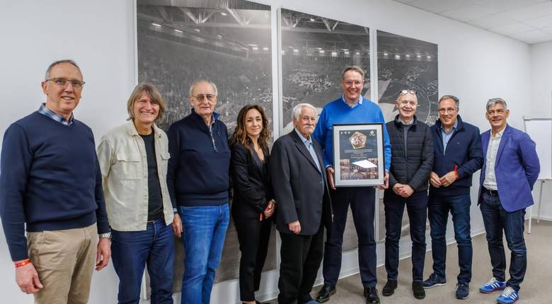 DFB-Staffelstab-Übergabe auf dem Betzenberg / Nadine Keßler zur Botschafterin der Fritz-Walter-Stiftung berufen